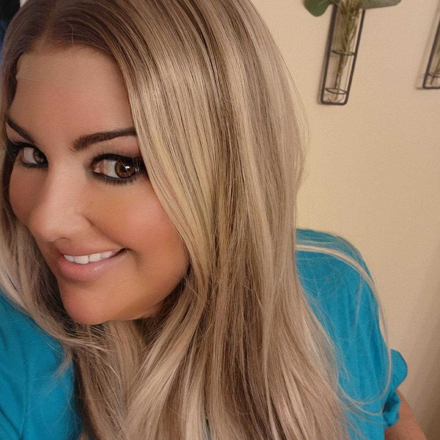 Angie Neutral Blonde