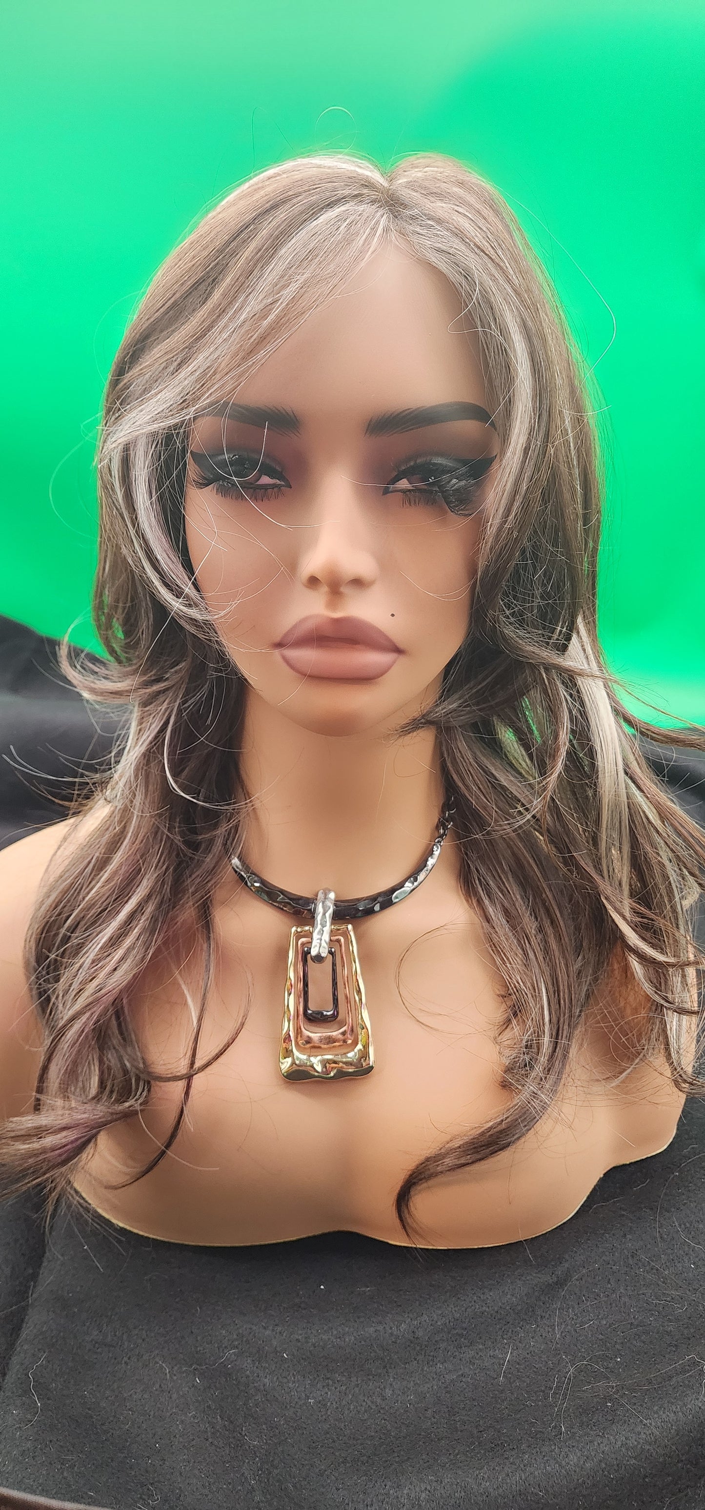Bella