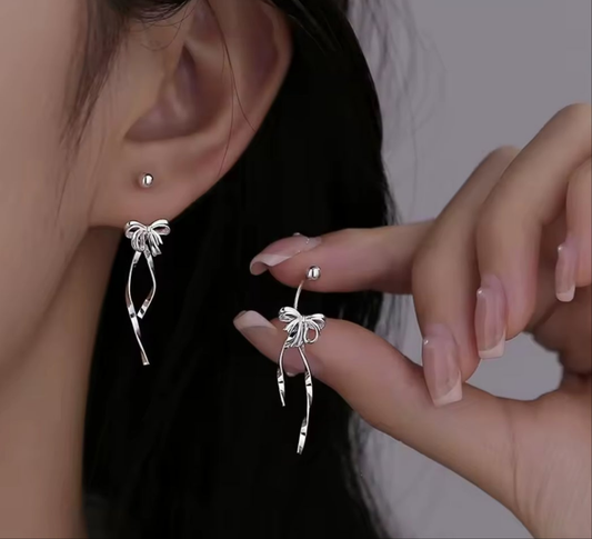 .925 Sterling Silver Bowknot Earrings