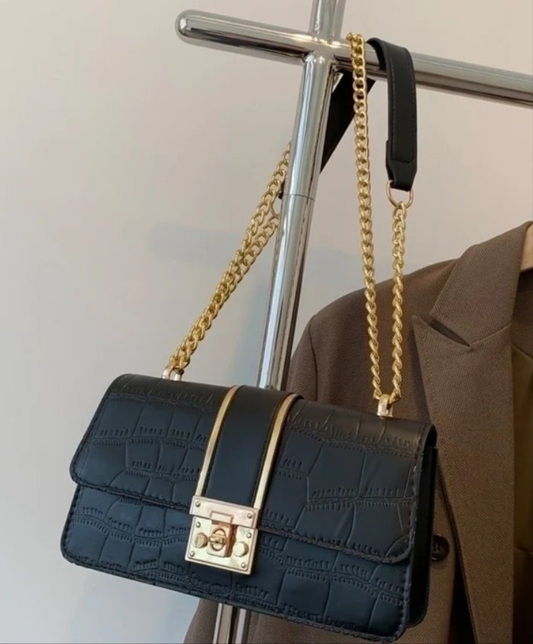 Women's Pu Leather Solid Color Vintage Style Square Magnetic Buckle Shoulder Bag Square Bag Chain Bag -Black