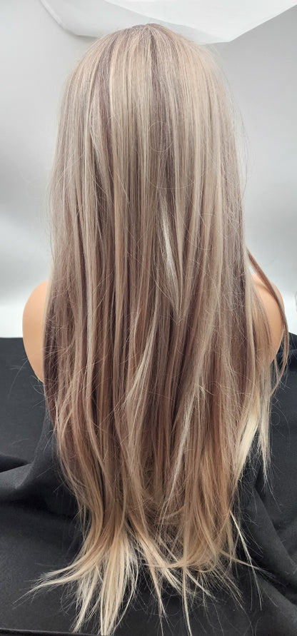 Kris Blonde
