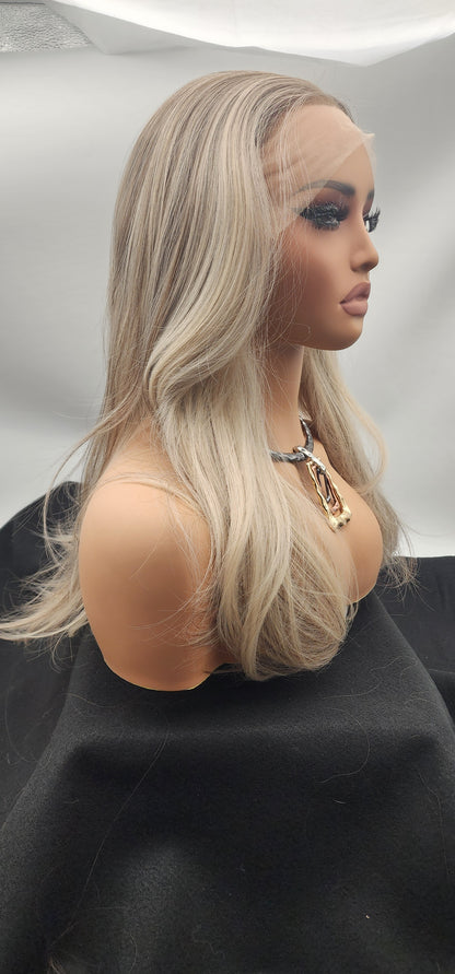 Angie Neutral Blonde