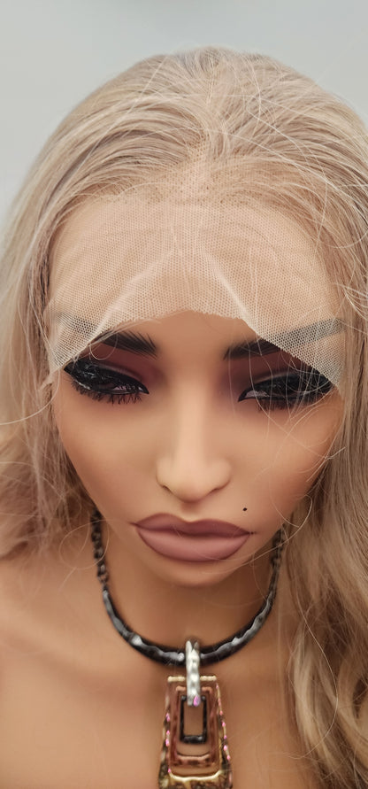 Summer Neutral Blonde