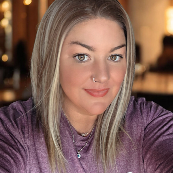 Vivi Light Brunette Blend