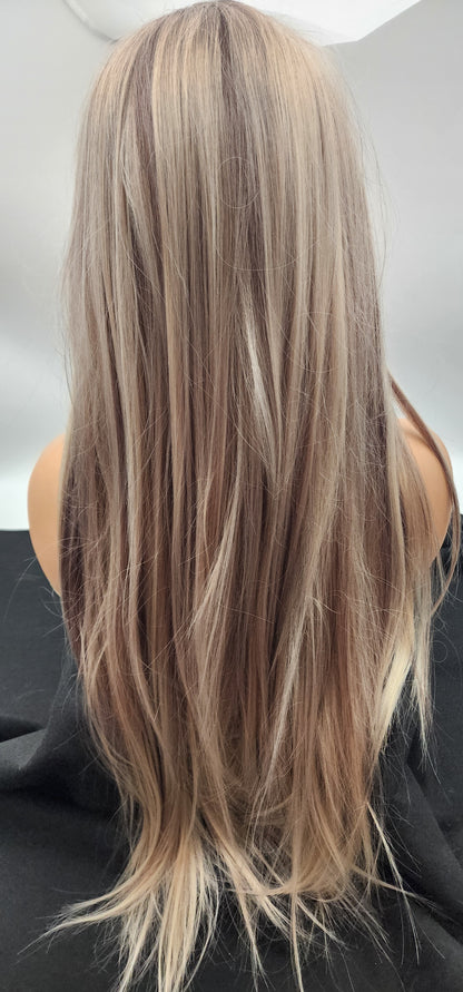 Kris Blonde