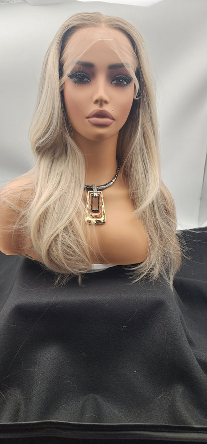 Angie Neutral Blonde